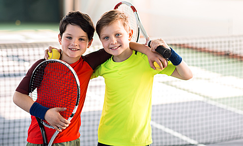 Kids Tennis Kurse  Junioren Kurse